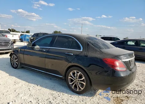 2017 Mercedes-Benz C 300 from USA, damaged, VIN 55SWF4JB2HU211034